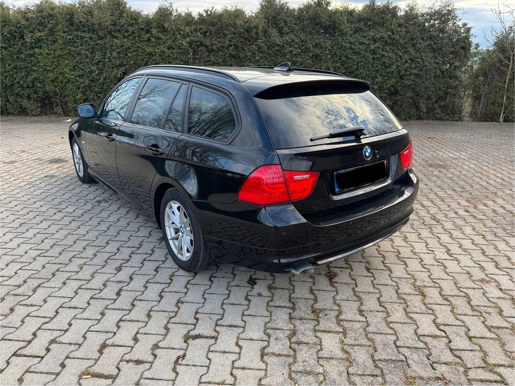 mauto BMW E91 320D TOURING AUTOMAT 184KM