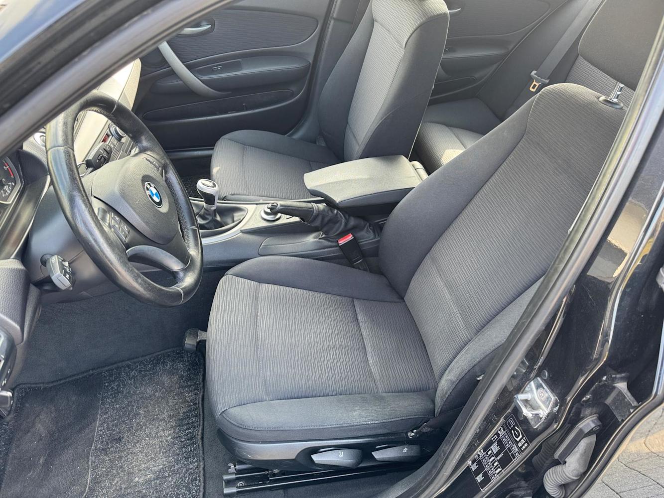 mauto BMW 118D 143KM