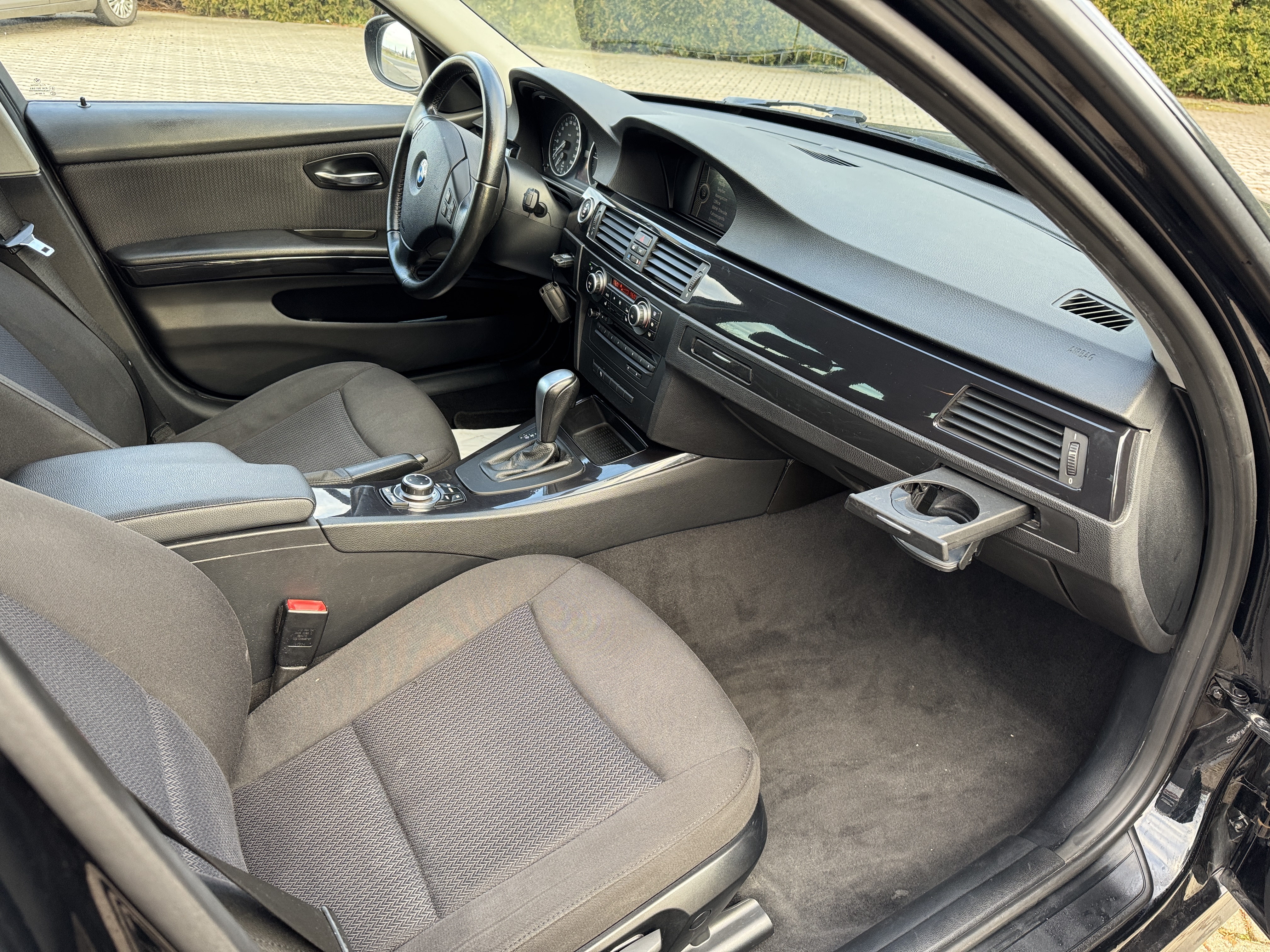 mauto BMW E91 320D TOURING AUTOMAT 184KM