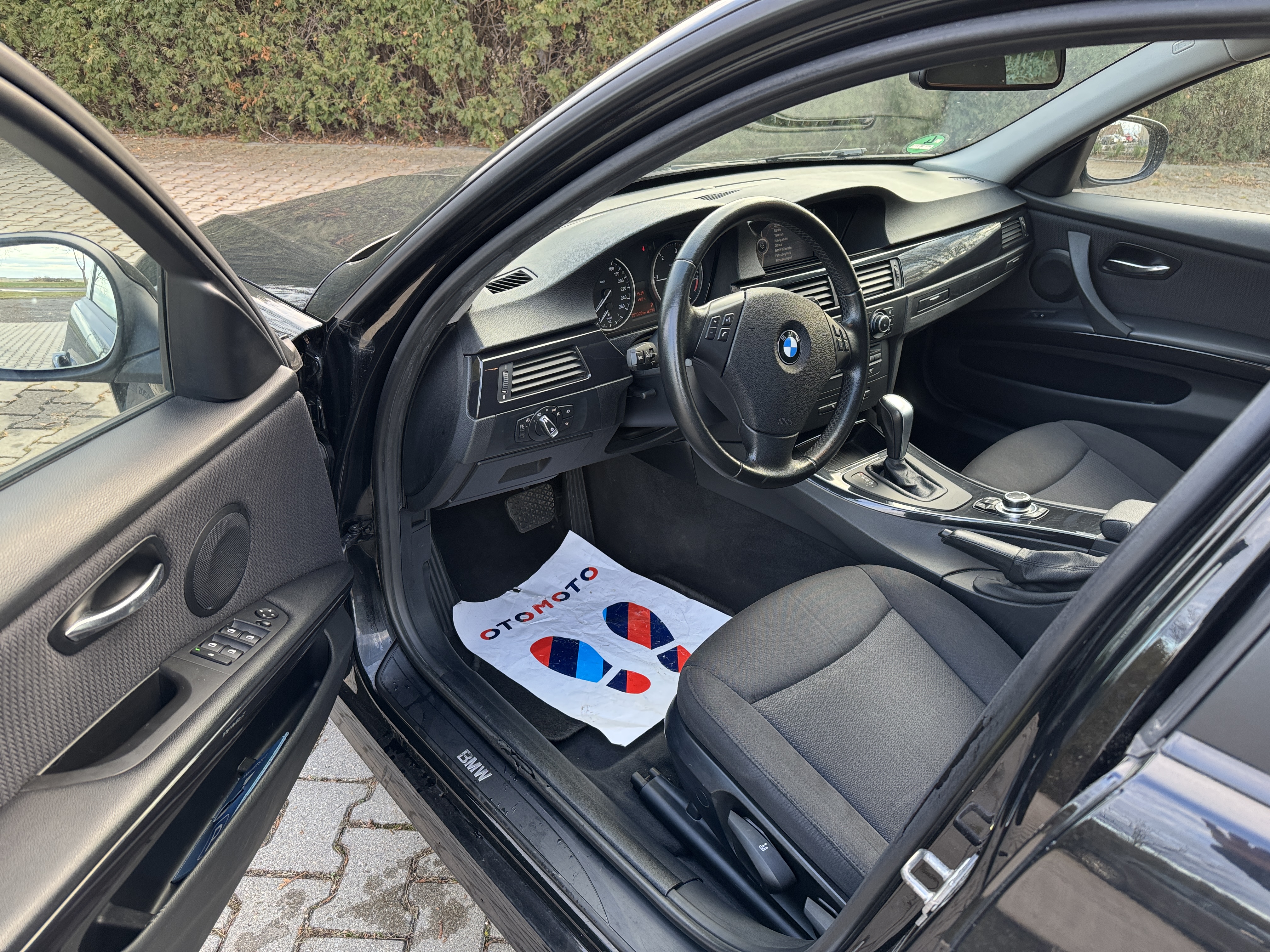 mauto BMW E91 320D TOURING AUTOMAT 184KM