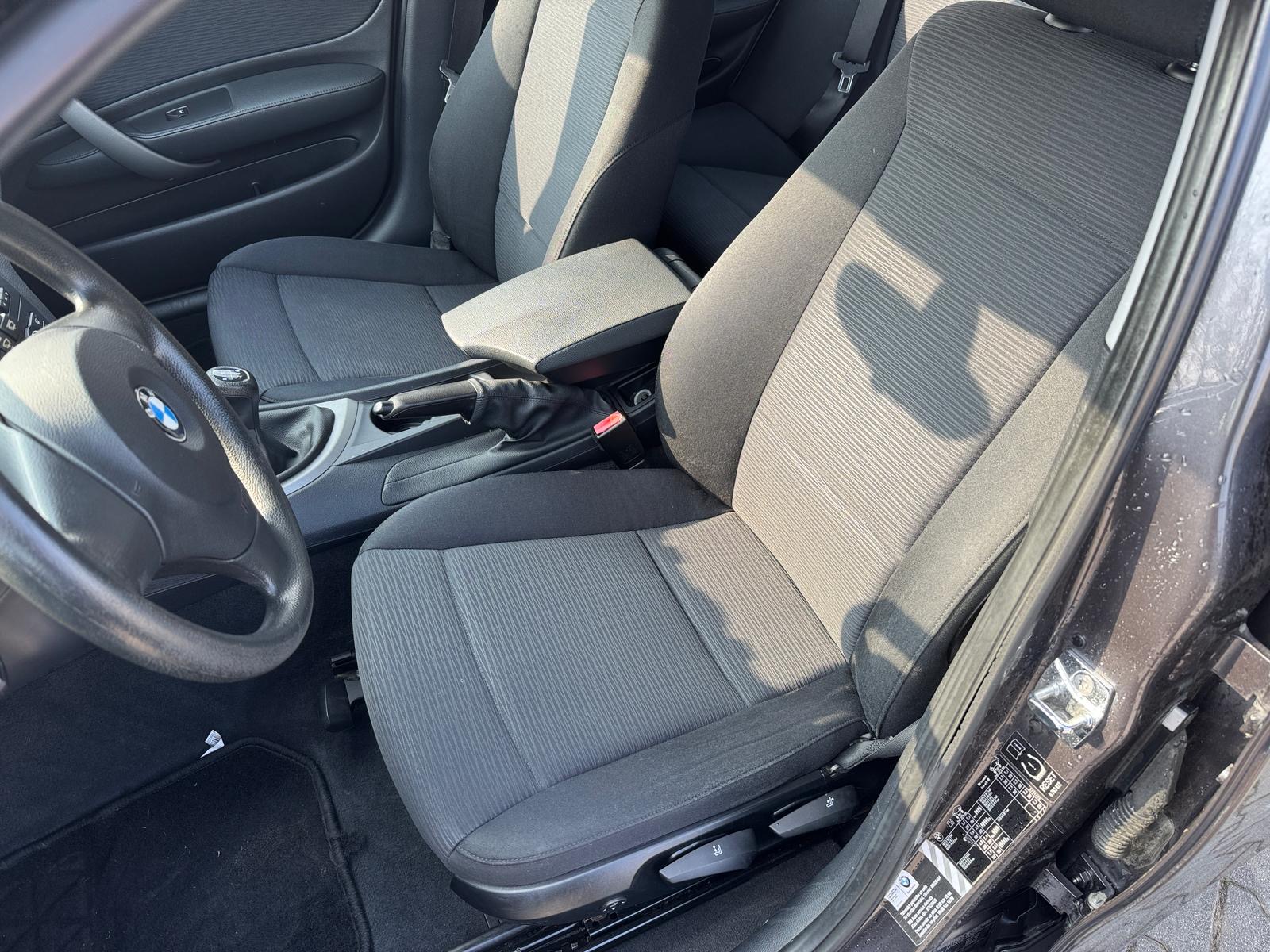 mauto BMW  1 e87 118D 143KM