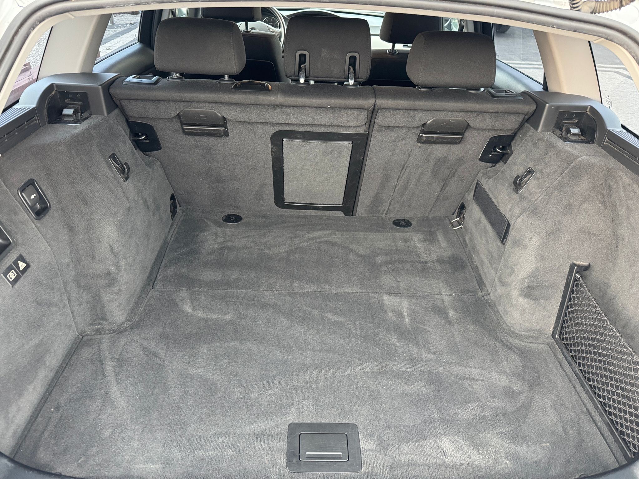 mauto BMW 318D Touring Edition Exclusive 143KM