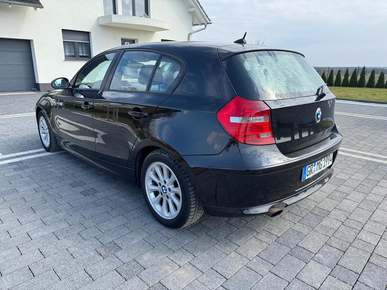 mauto BMW 118D 143KM