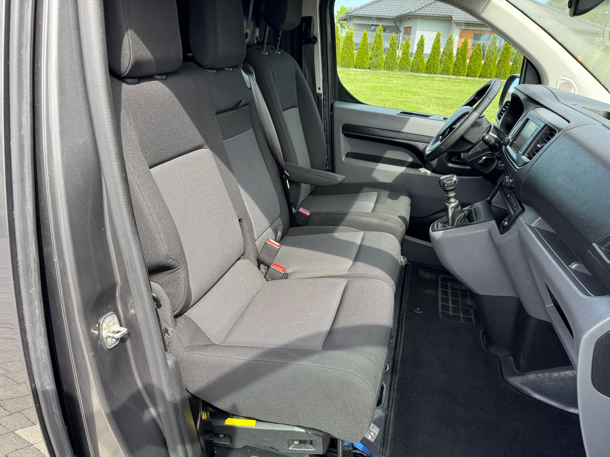 mauto PEUGEOT Expert 150KM