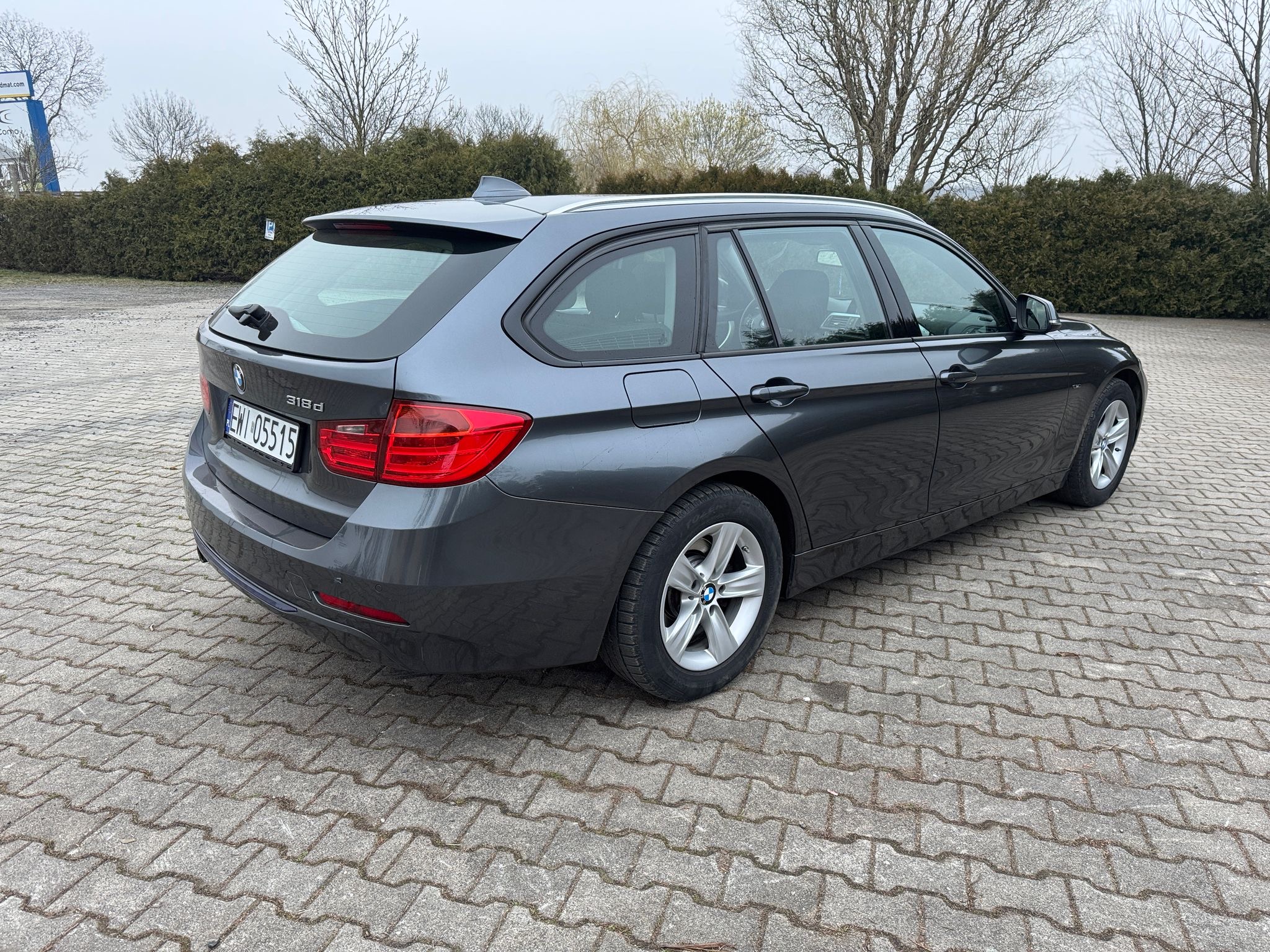 mauto BMW 318 Touring Sport-Line 143KM