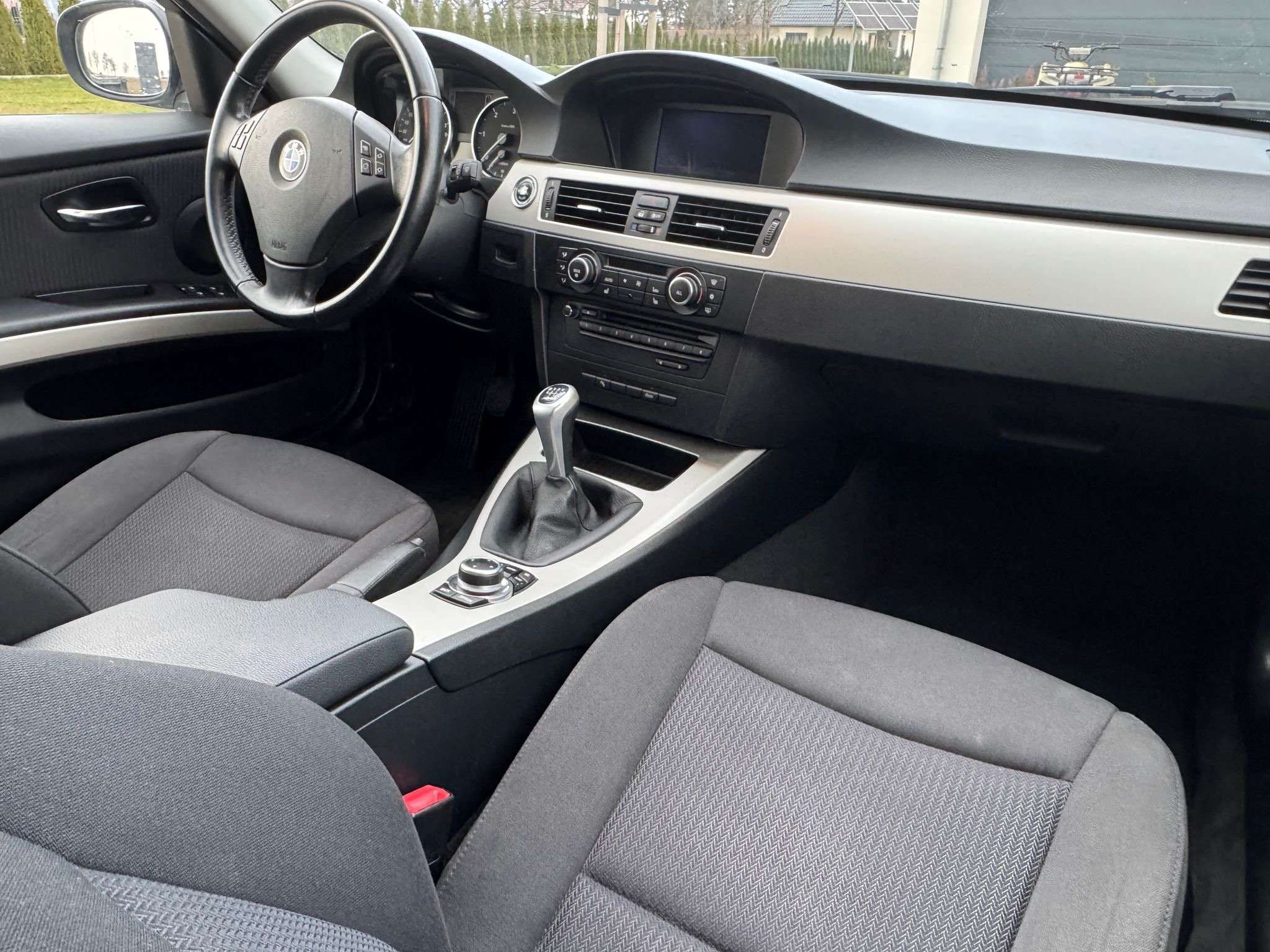 mauto BMW 318D Touring Edition Exclusive 143KM