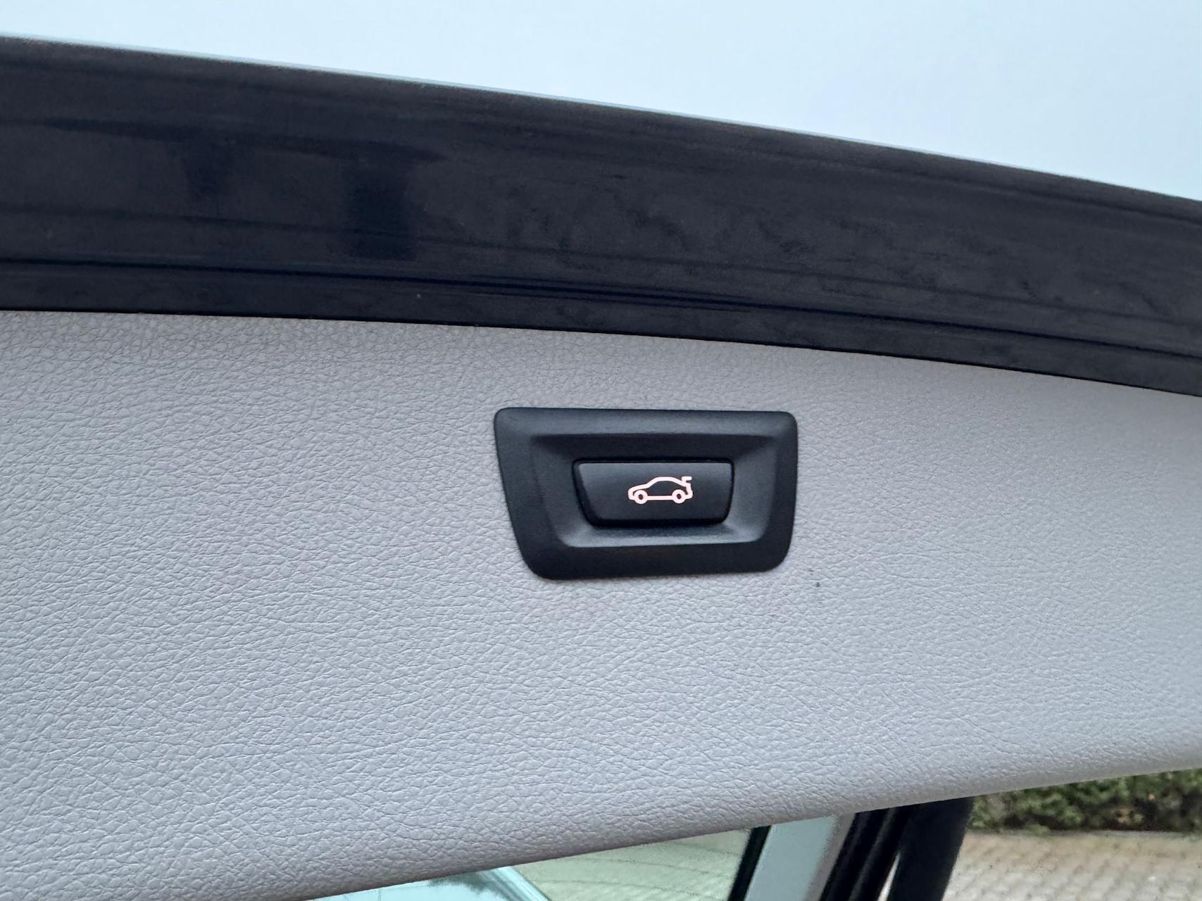 mauto BMW 318 Touring Sport-Line 143KM