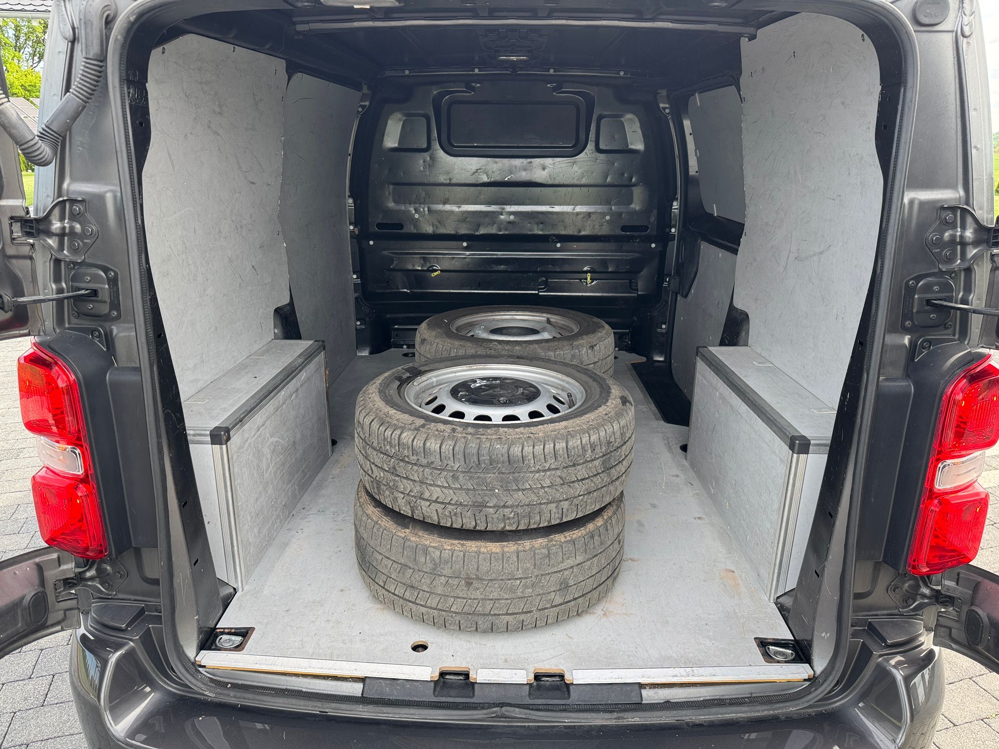 mauto PEUGEOT Expert 150KM