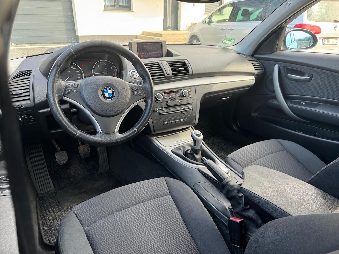 mauto BMW 118D 143KM