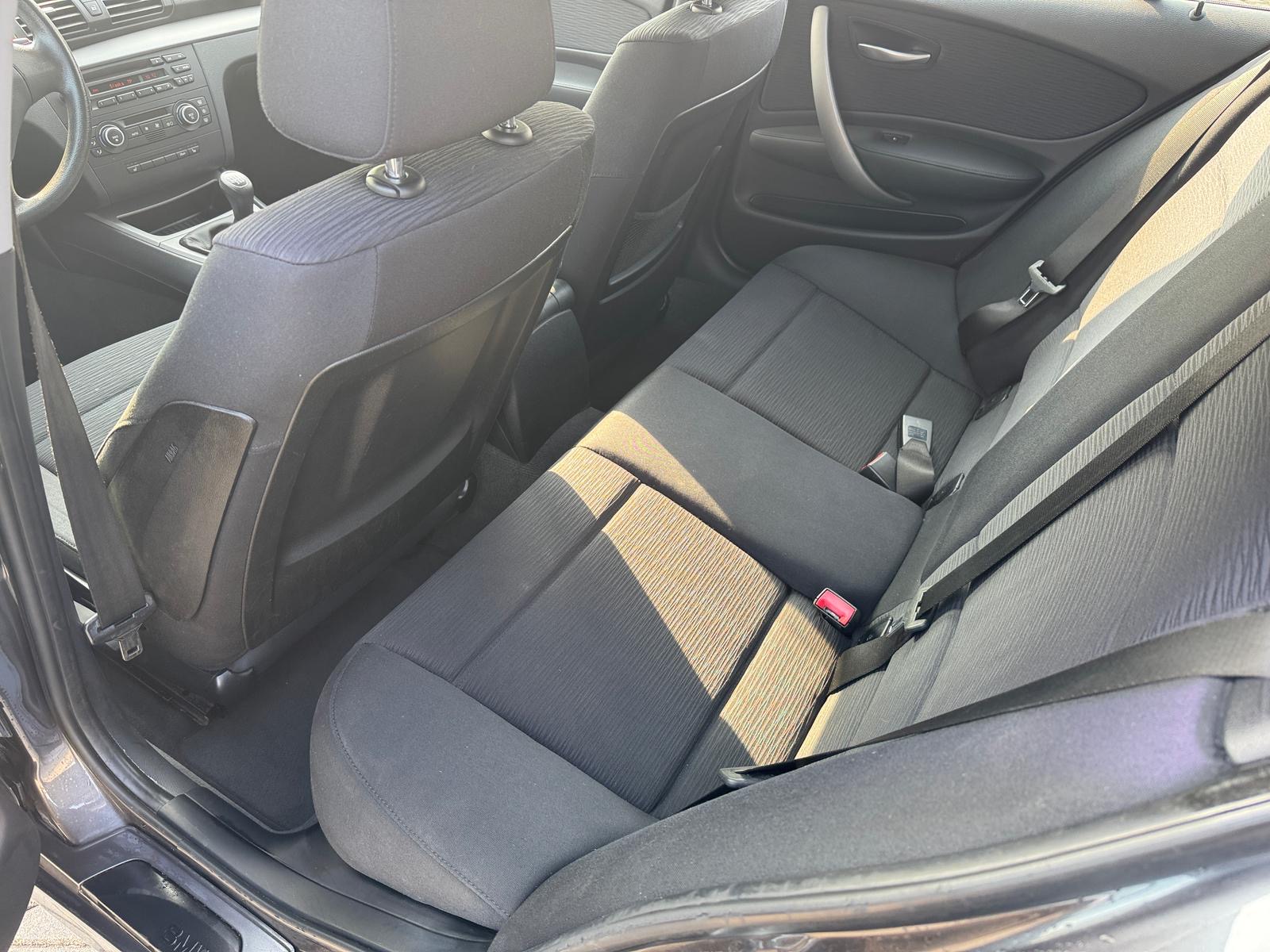 mauto BMW  1 e87 118D 143KM