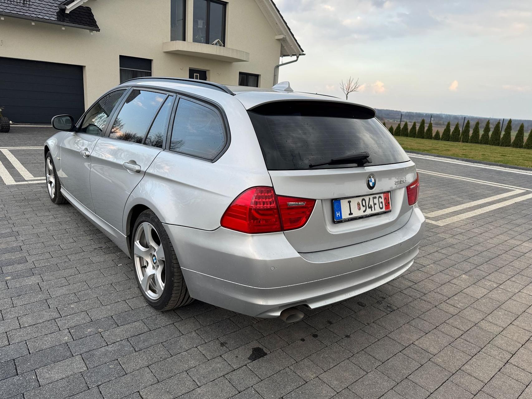 mauto BMW 318D Touring Edition Exclusive 143KM