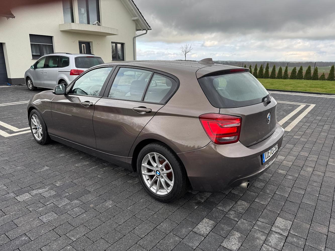 mauto BMW 116D 116D Brąz 2013 116KM
