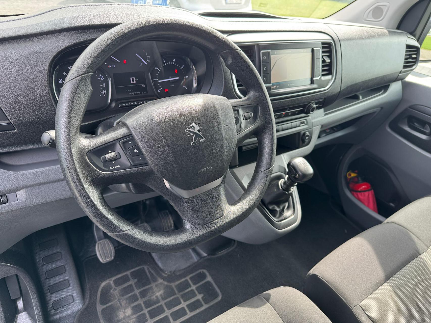 mauto PEUGEOT Expert 150KM