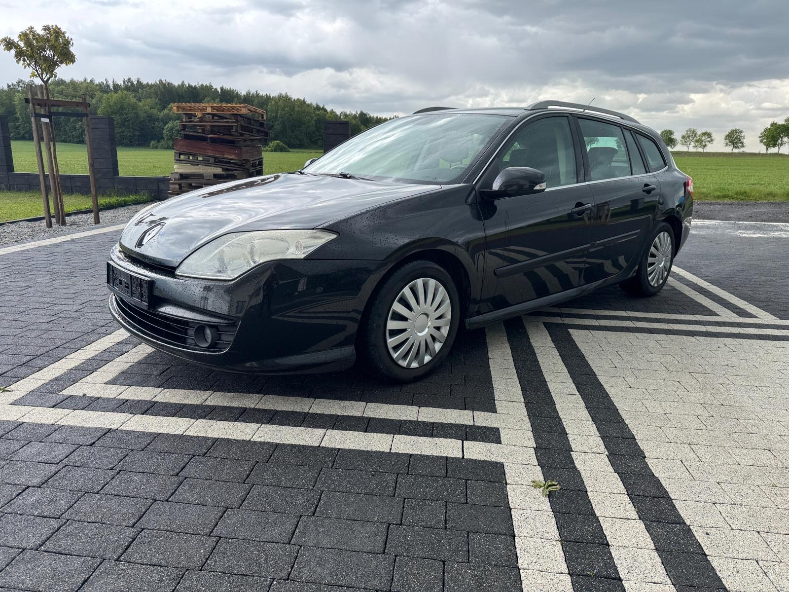 mauto RENAULT LAGUNA III 150KM