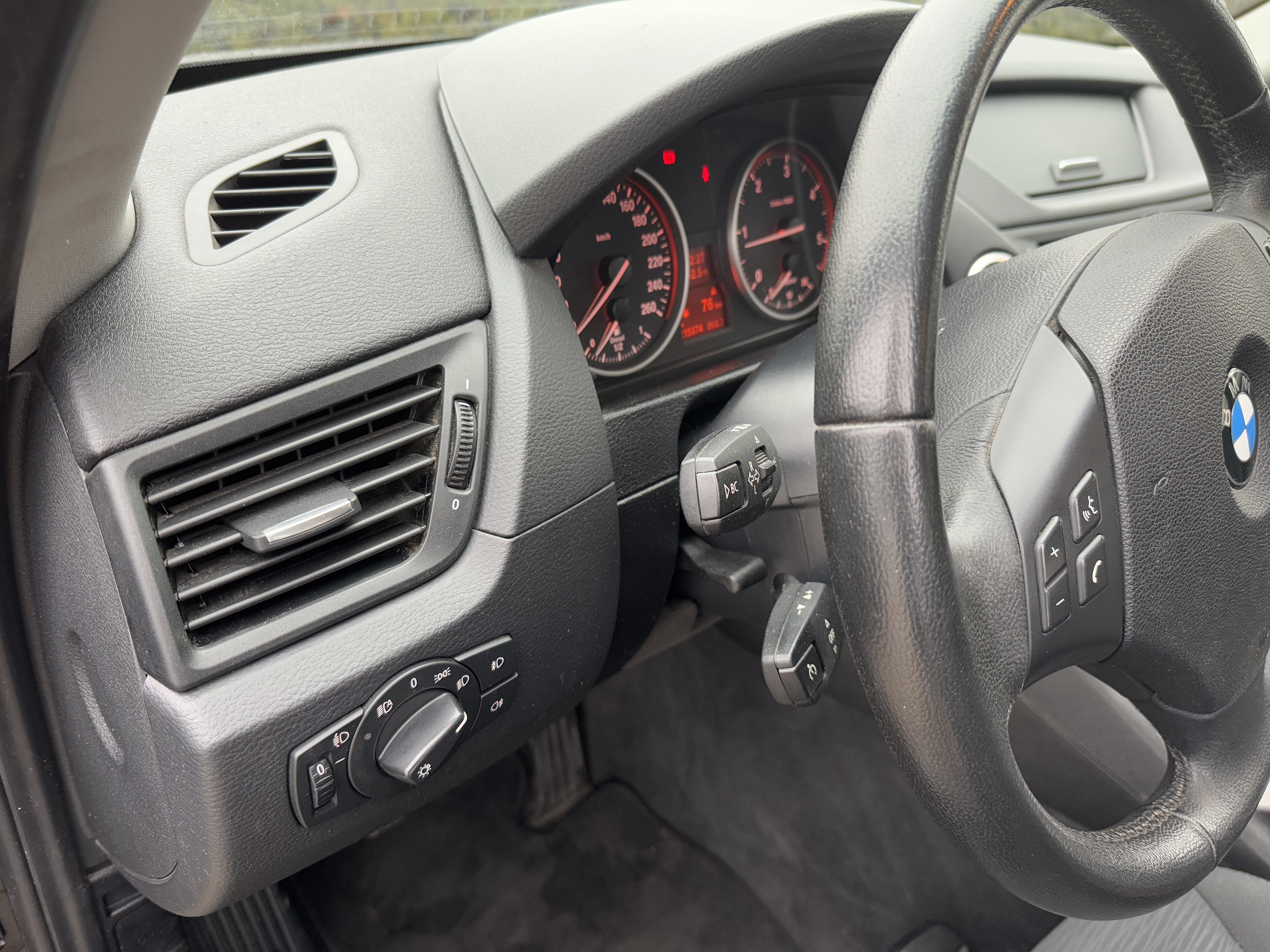 mauto BMW X1 xDrive 18d 143KM