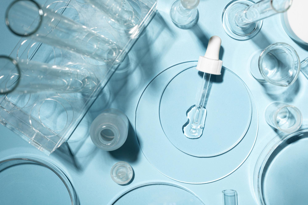 Surfaktanty i humektanty w clean beauty MEDICOS 04