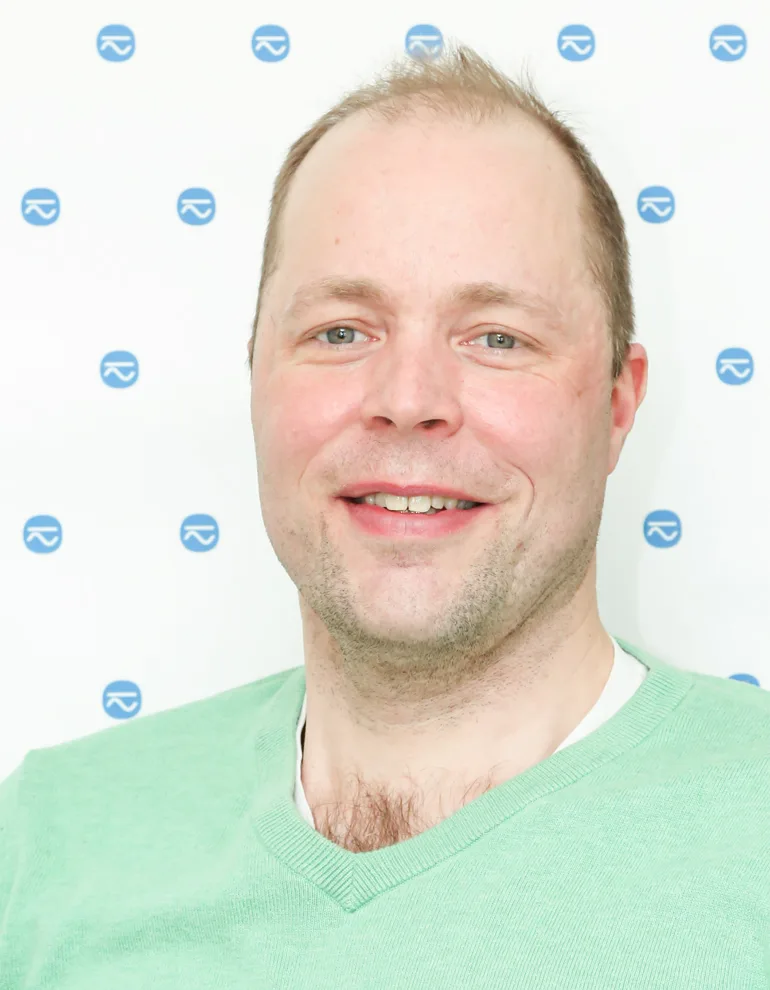 Vastaajana Antti Kivioja tuotepäällikkö Sähköinfo Oy
