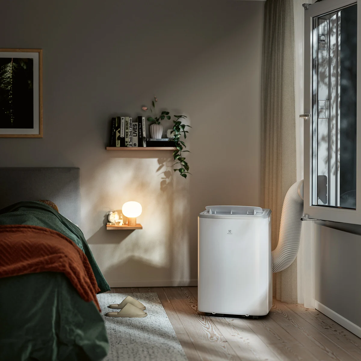 Makuuhuone kannattaa jäähdyttää hyvissä ajoin ennen nukkumaanmenoa. Kuva: Electrolux.