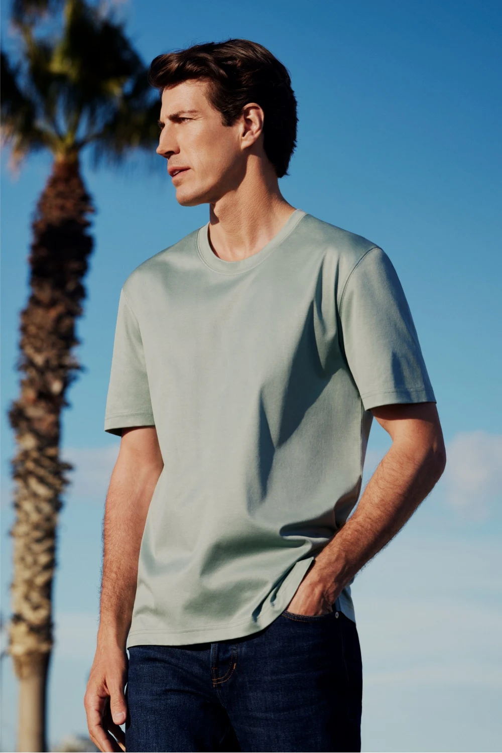 model in t-shirt