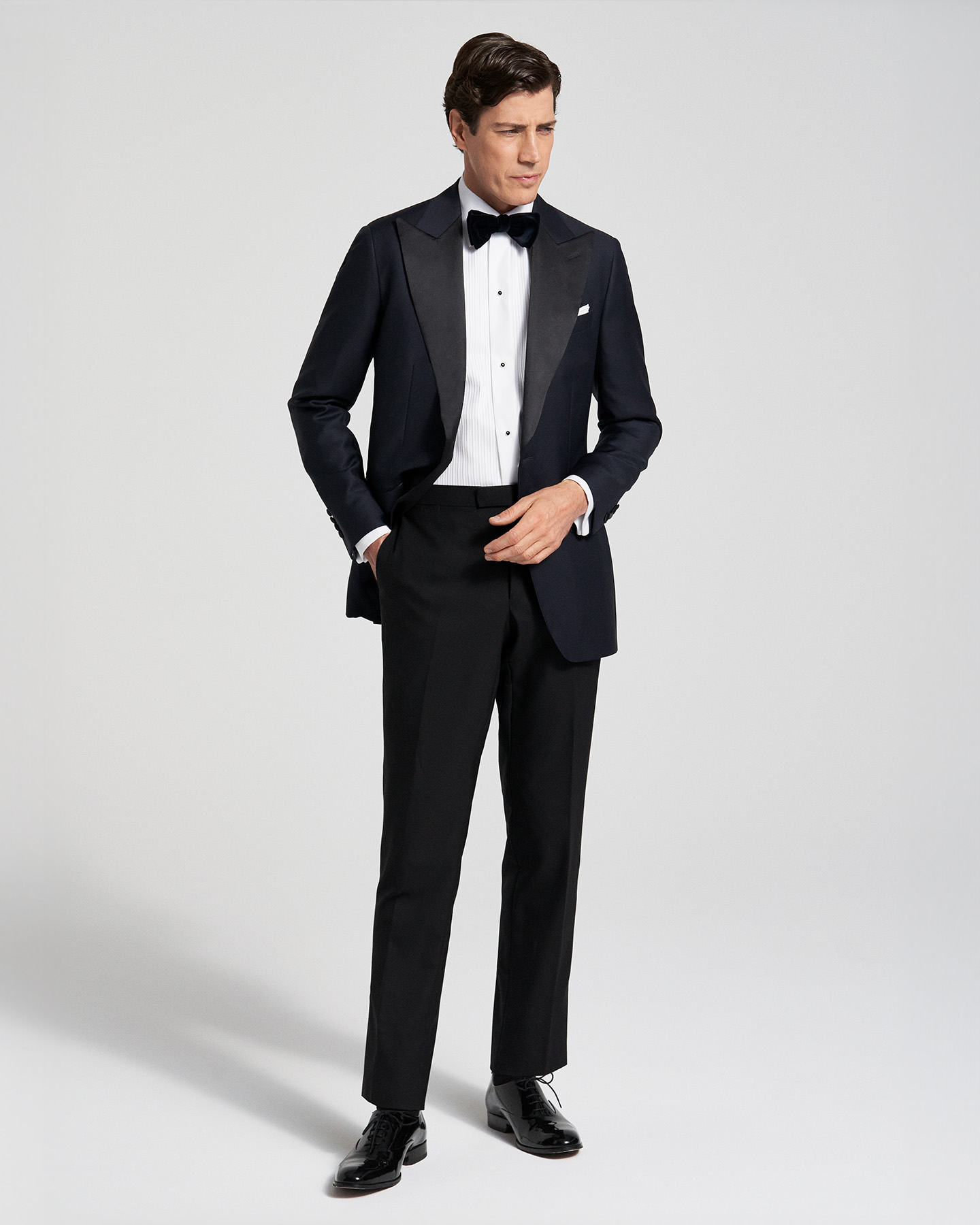 A Guide To 'Black Tie'  Mens accessories fashion, Luxury gifts for men,  Mens accessories