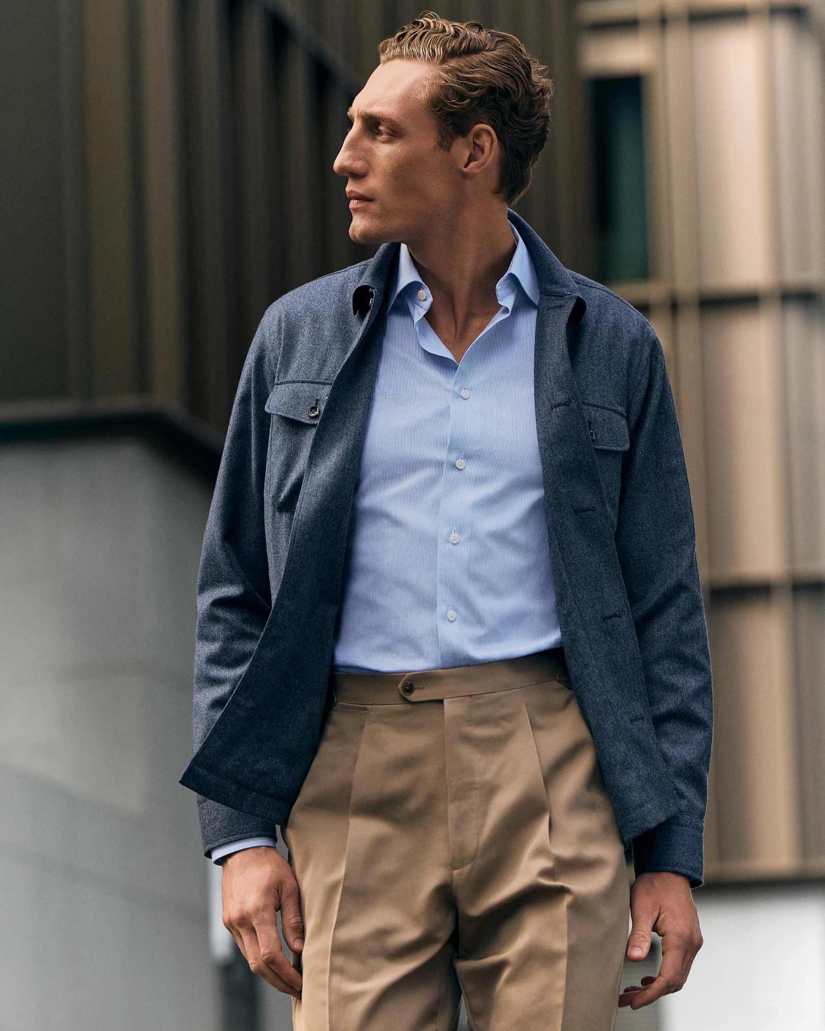 jacket and light blue signature twill shirt