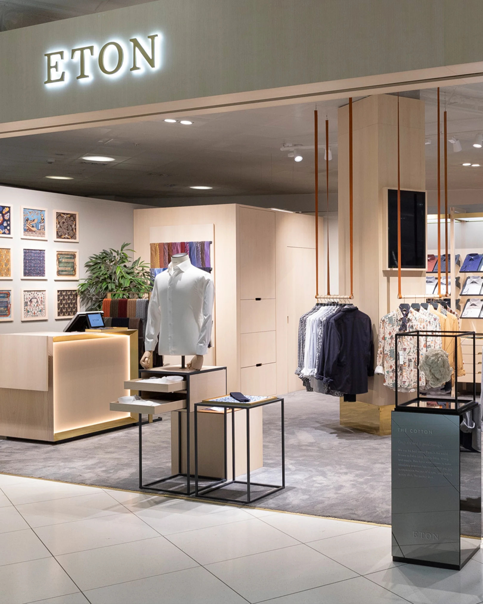 Inside of an Eton Brand Store (Landvetter)