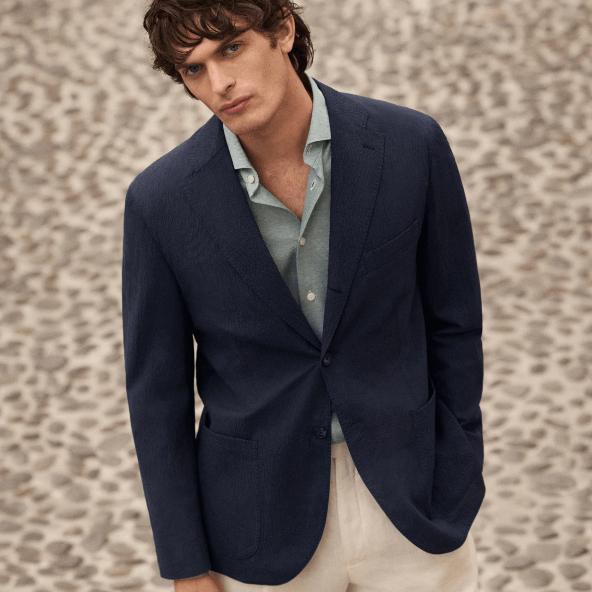 Shirt jackets & jackets