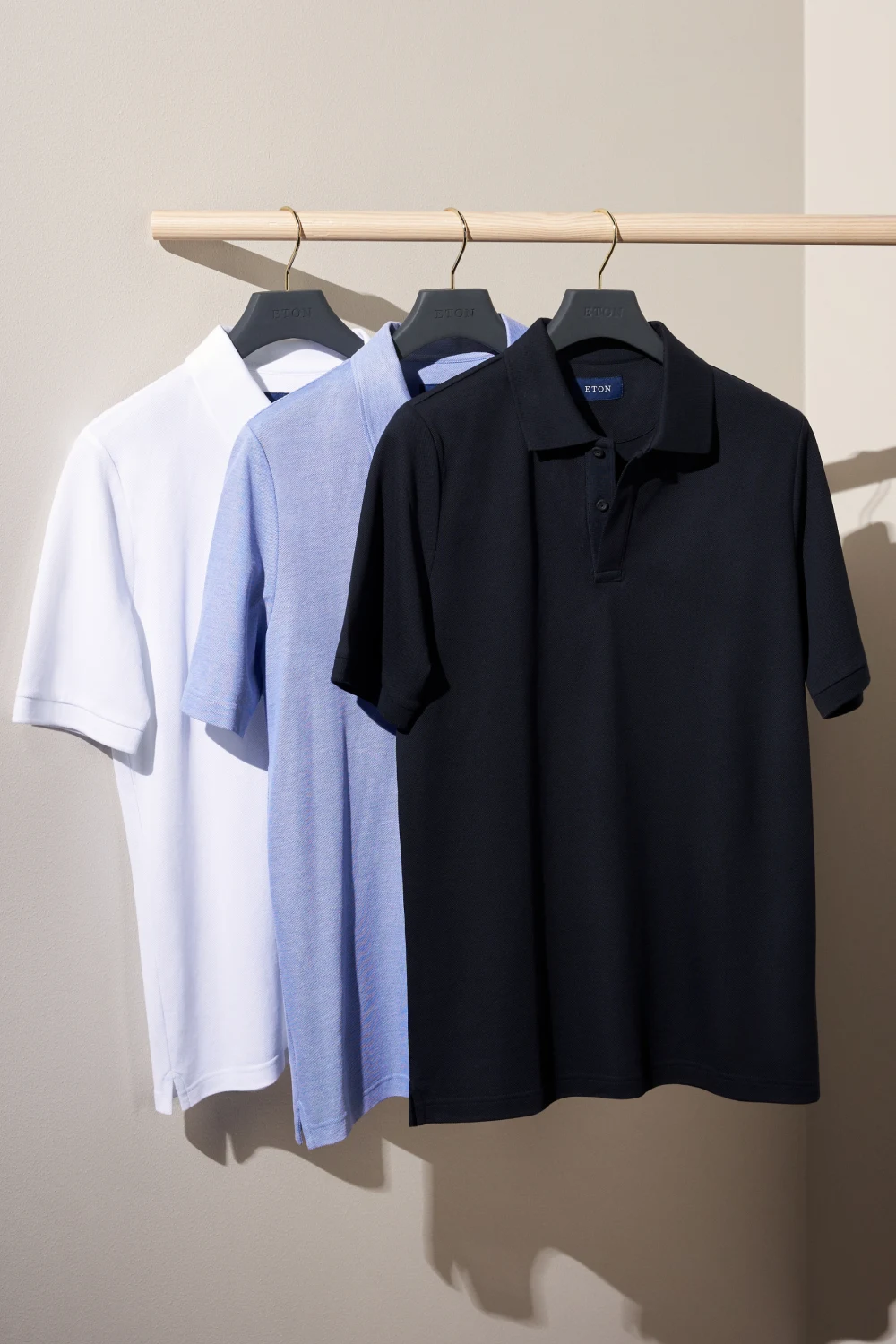Short sleeved shirts