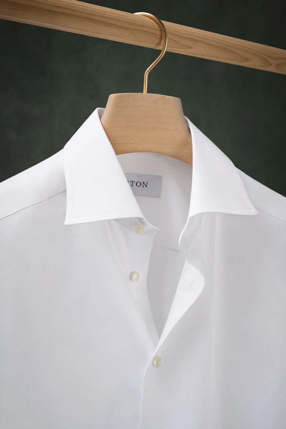 white signature twill shirt