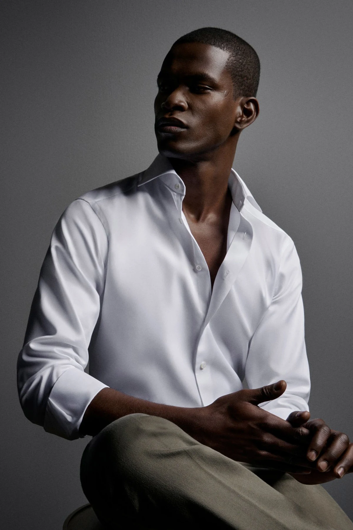 Man in in a Eton White Signature Twill Shirt 