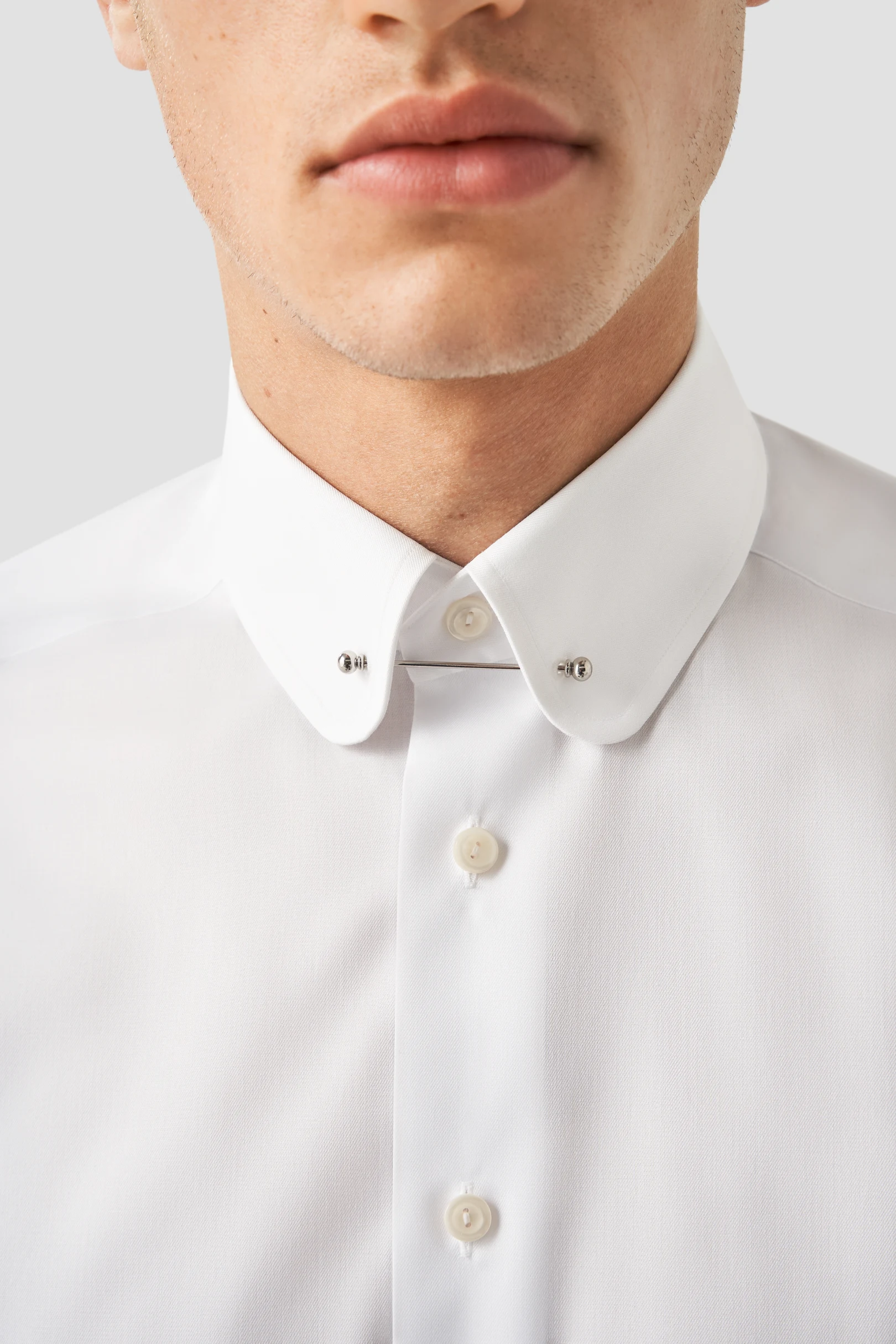 Rounded pin collar 