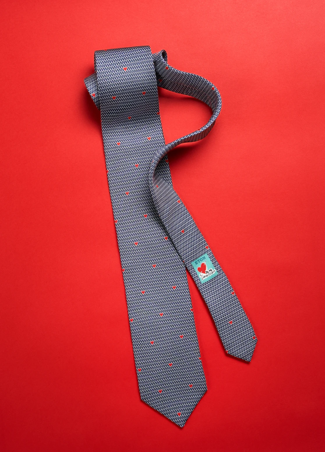 heart tie