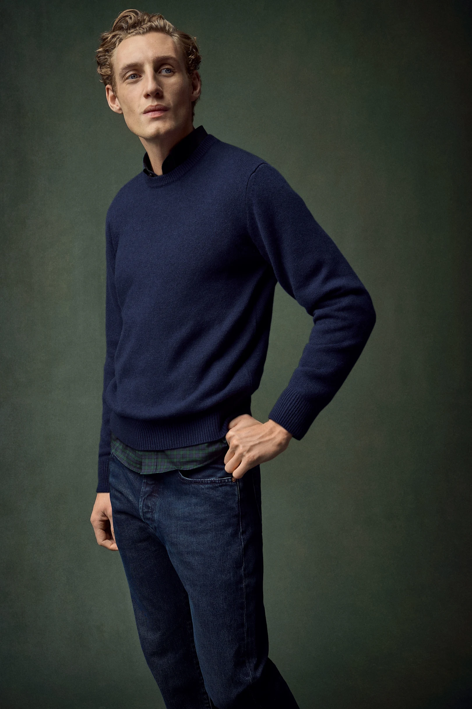 crewneck cashmere sweater