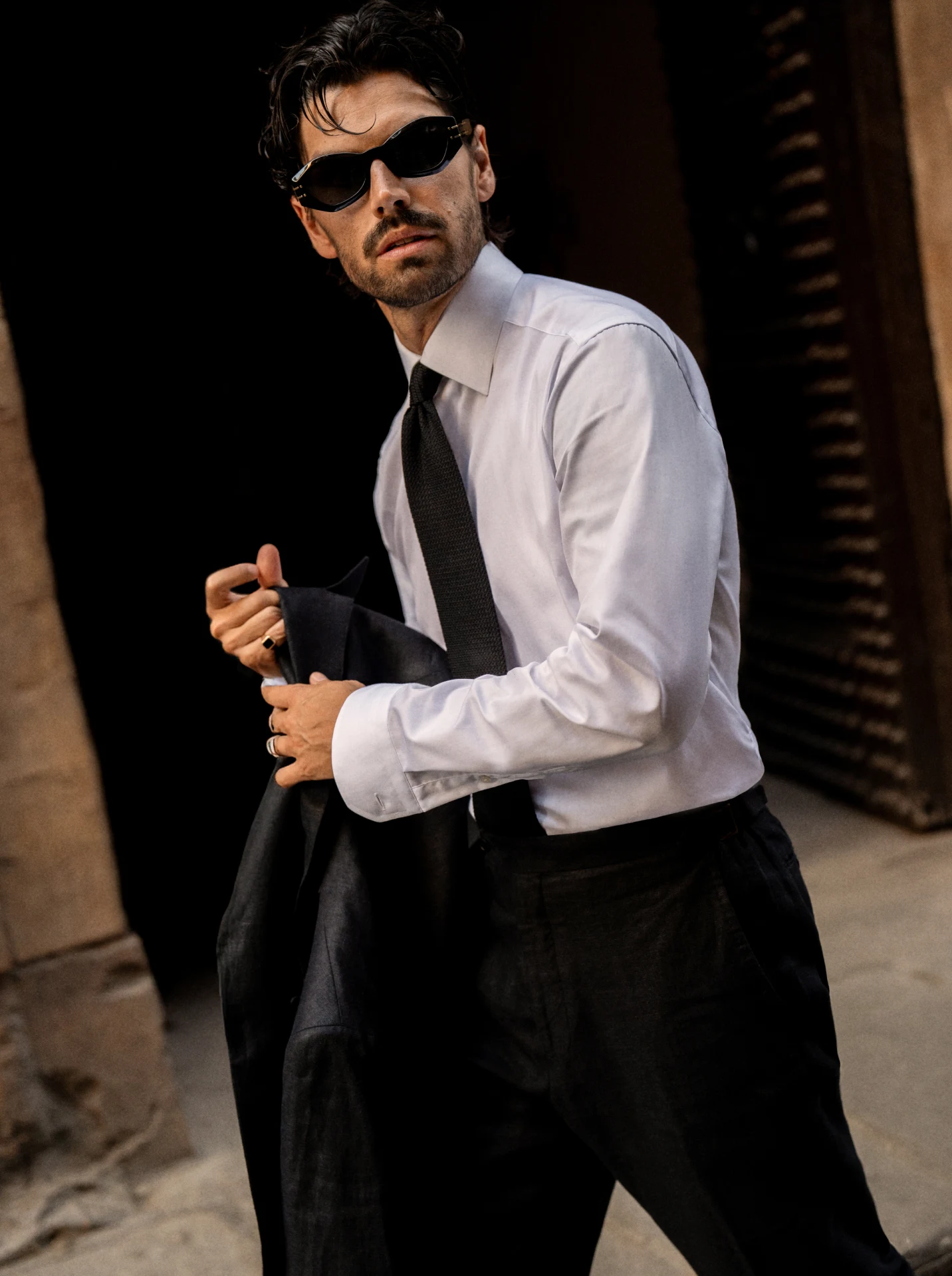 white signature twill shirt model image