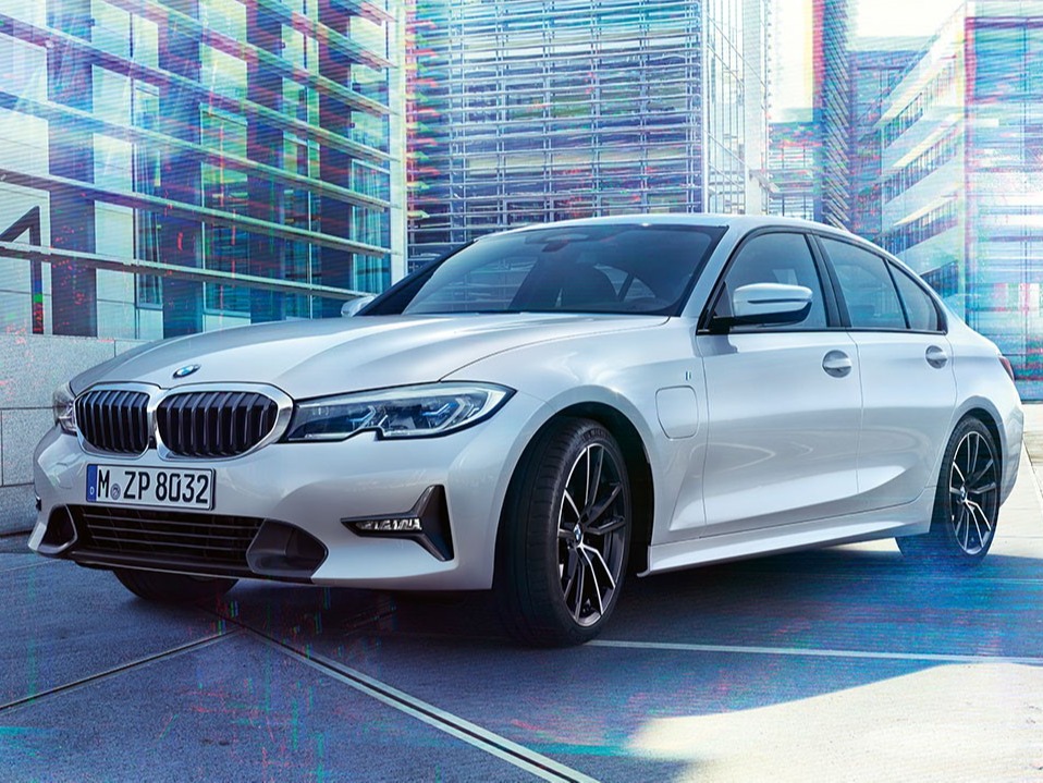 Bmw 3 plug in shop hybrid 2020