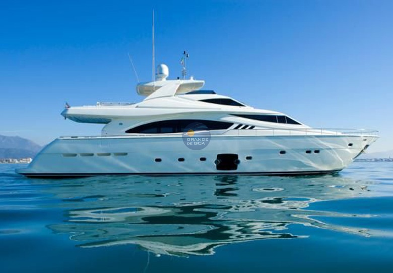 Ferretti 881 Luxury Yacht in Goa