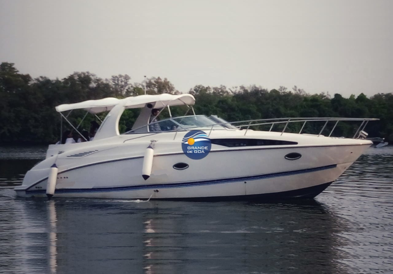 Luxury Bayliner Yacht in Goa