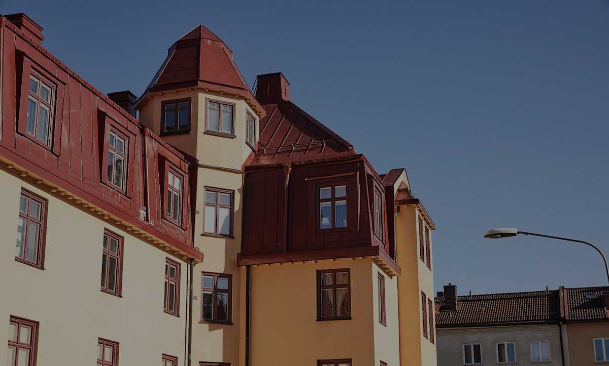 Apartment-house-staircase