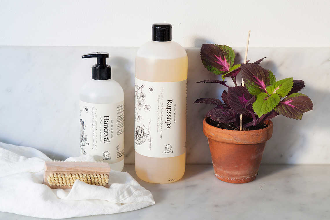 Hemfrids-cleaning-poducts