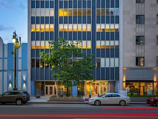 Exterior street view of 1528 Woodward. 