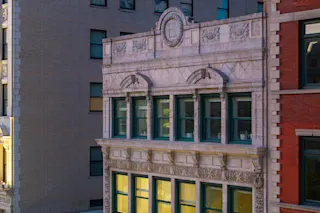 An exterior photo of 1525 Broadway.