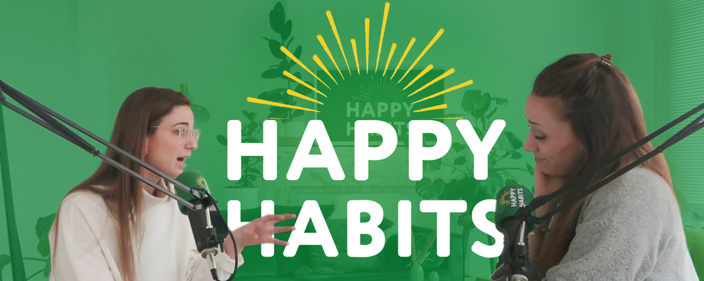 Celien Rombouts, blogueuse et diététicienne anti-régime, rejoint Nina autour de la table pour parler de ses ‘happy habits’ et du régime alimentaire correspondant. Comment se fait-il que nous soyons si nombreux à continuer à choisir des régimes alimentaires impossibles à tenir ? Comment mettre en place une alimentation saine ? Et pourquoi notre intestin est-il aussi appelé notre deuxième cerveau ? Bienvenue dans la philosophie nutritionnelle de Celien et dans le monde merveilleux de la « santé intestinale ». 