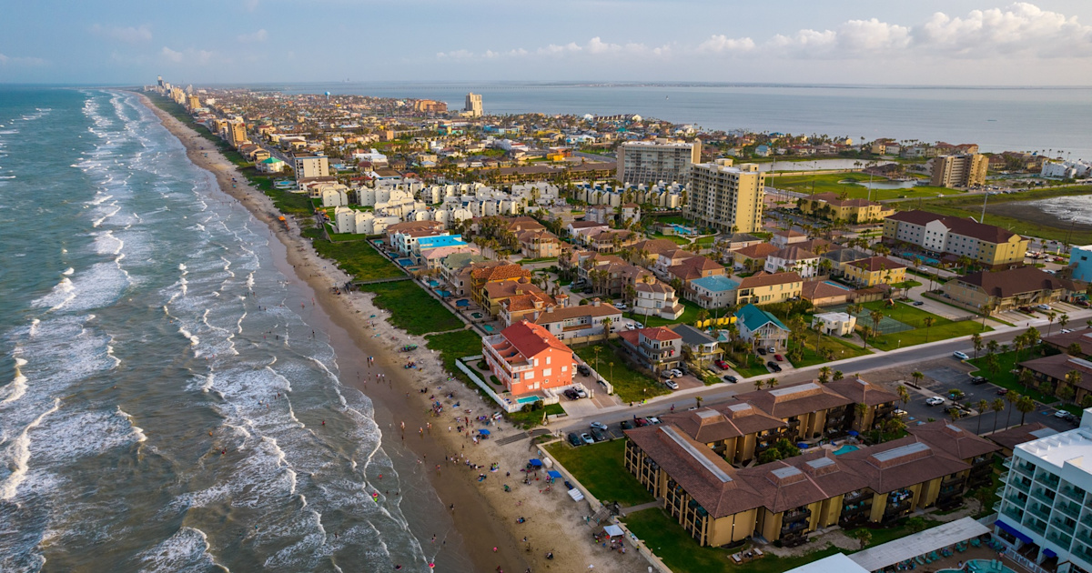 7 Low-Cost Retirement Spots Built for Today's Housing Market