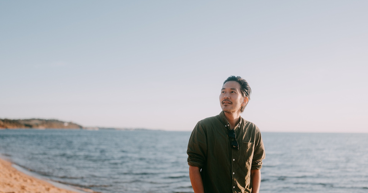 MoneyLion feature on why a $75,000 salary doesn’t go as far for single earners this summer, featuring United Debt Relief founder Nick Avila
