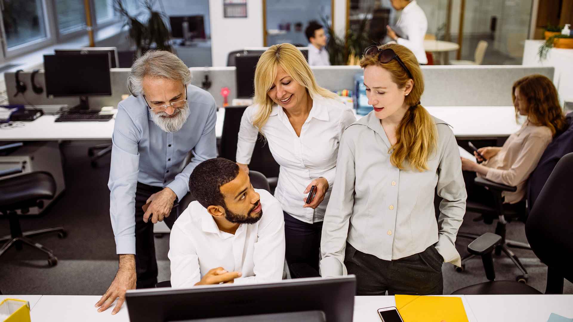 When Gen Z, Millennials and Boomers Feel Financially Behind