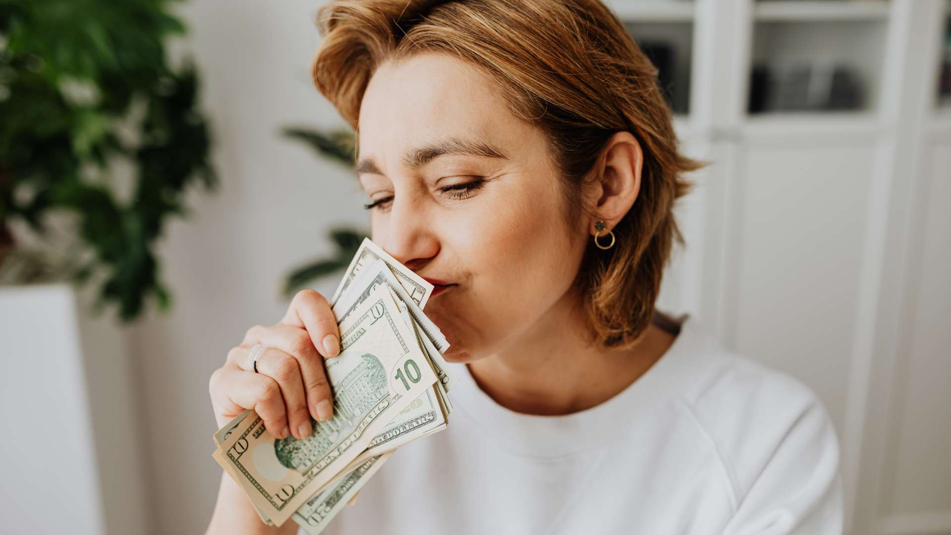 Fifth Third Bank Personal Loans Review: Rates, Fees and Who It's For