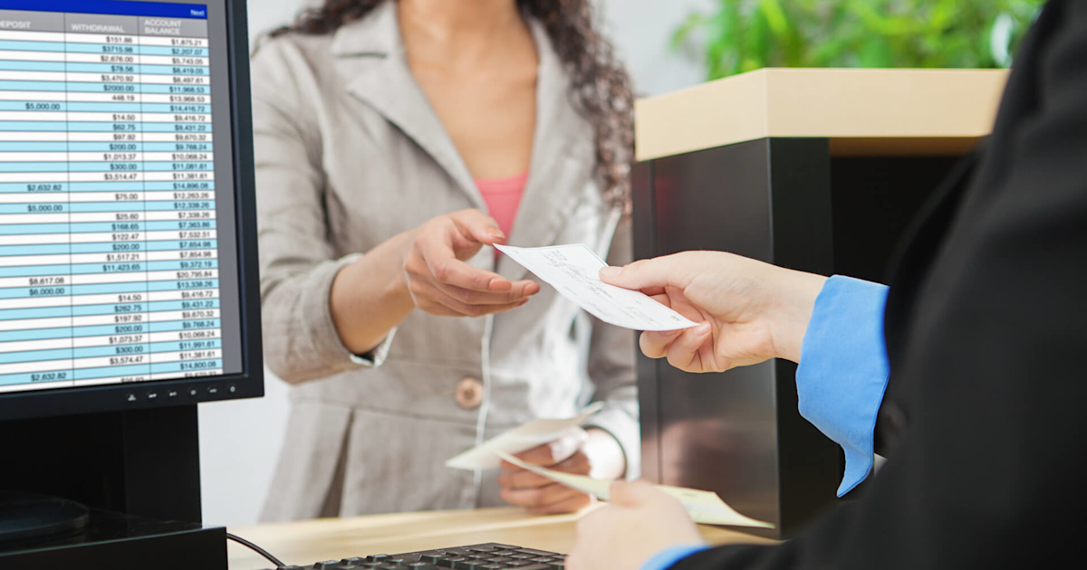 CD Early Withdrawal Penalties: Costs and When It's Worth It