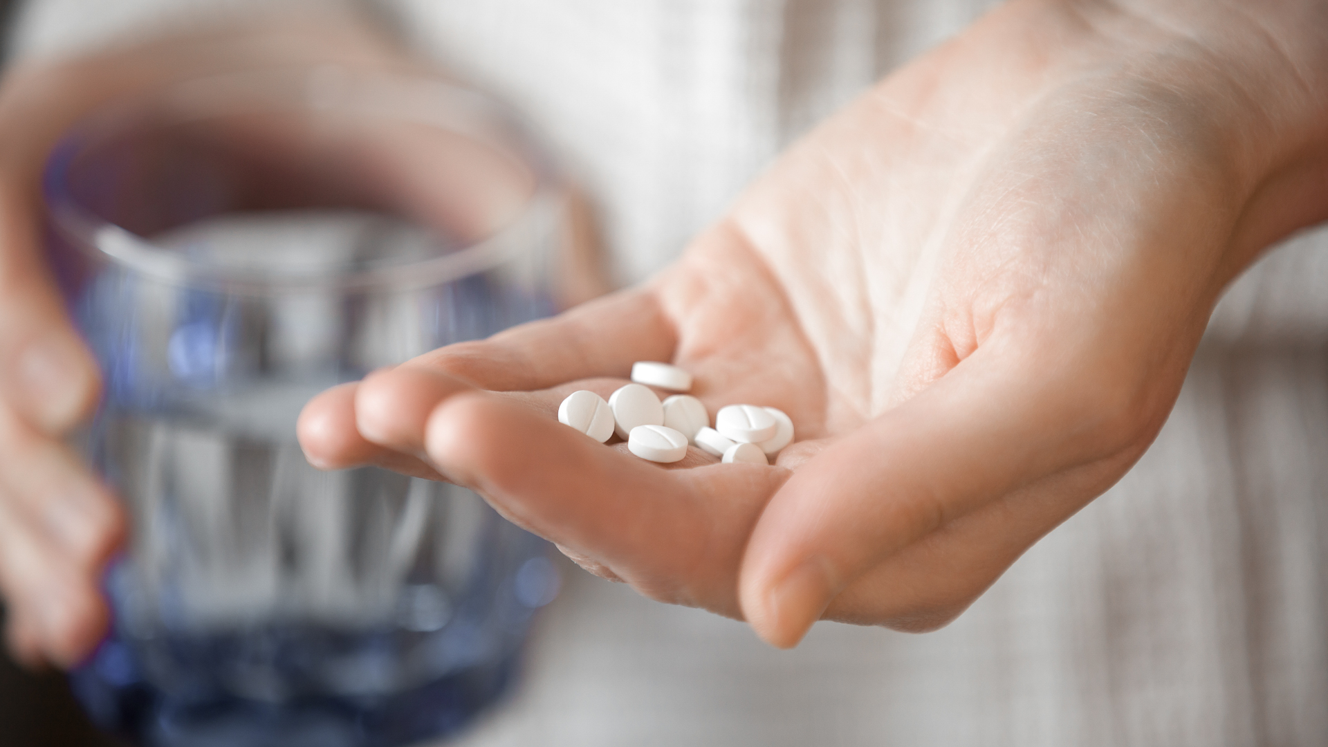6 Medications That Cost Less at Costco Than CVS