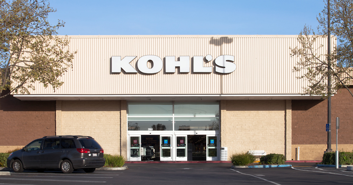 5 Kohl's Items Retirees Should Buy This Summer for Under $25