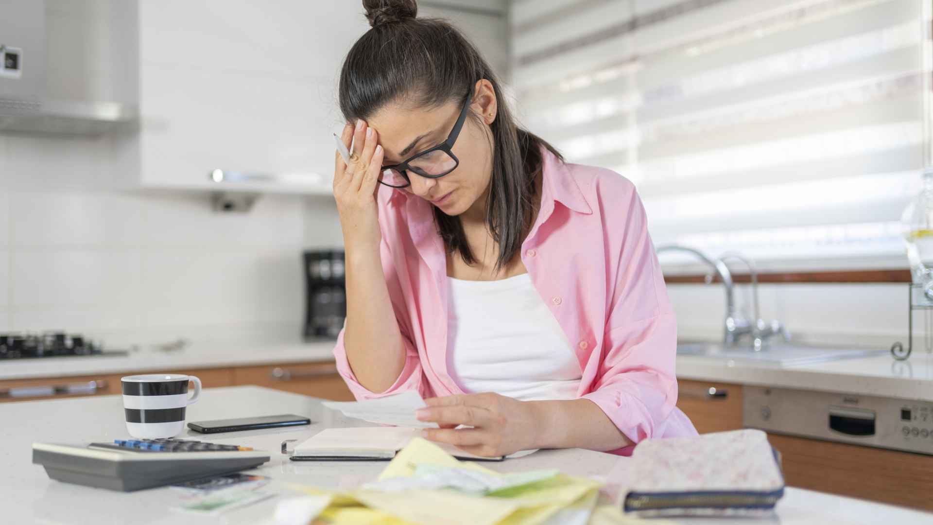 Over Half of Millennials Still Turn to Parents for Money